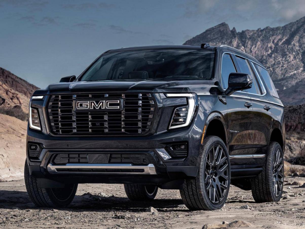 GMC-Yukon_Denali-2025-wallpaper